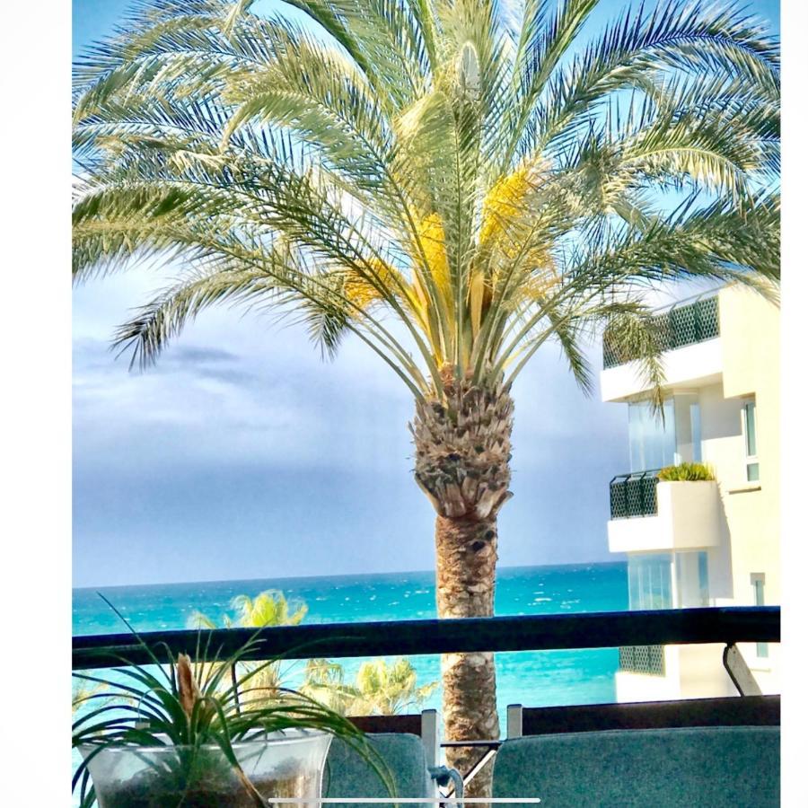 Mi Capricho Beachfront- P301 Apartment With Sea View Sitio de Calahonda Eksteriør bilde