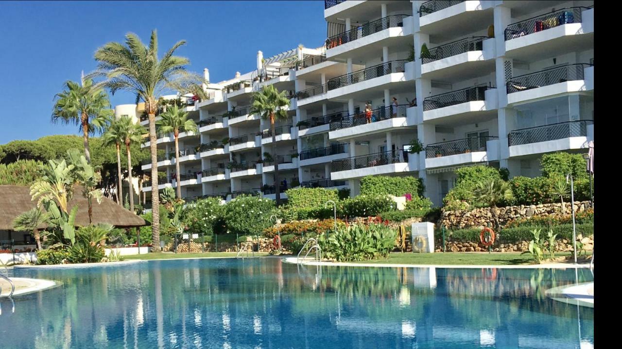 Mi Capricho Beachfront- P301 Apartment With Sea View Sitio de Calahonda Eksteriør bilde