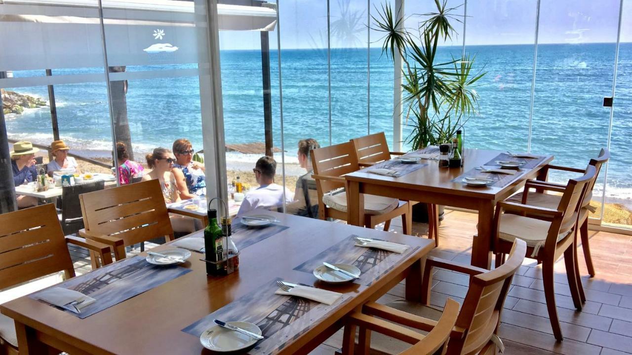Mi Capricho Beachfront- P301 Apartment With Sea View Sitio de Calahonda Eksteriør bilde